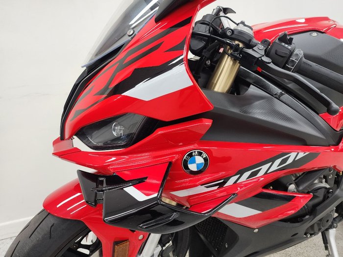 2024 BMW Motorrad S 1000 RR RACE Red