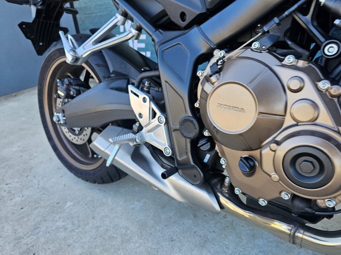 2019 Honda CB650R Red