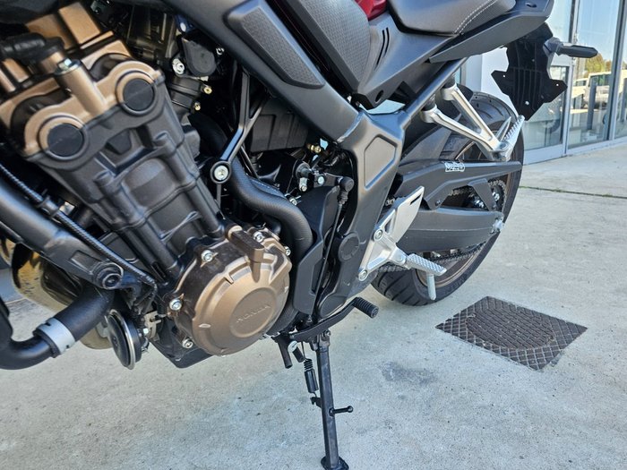 2019 Honda CB650R Red