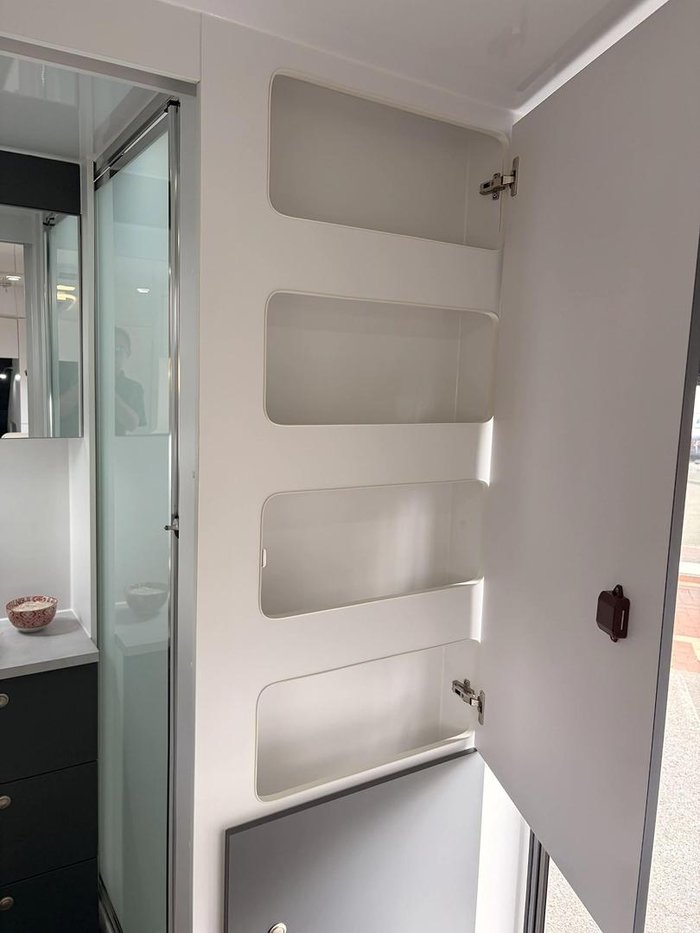 2025 Dreamhaven Dreamhaven 19 Series Tourline Caravan