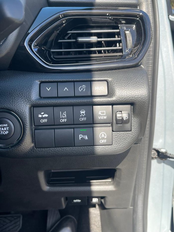 2025 Suzuki Fronx Hybrid KW Splendid Silver Pearl Metallic + Bluish Black Pearl