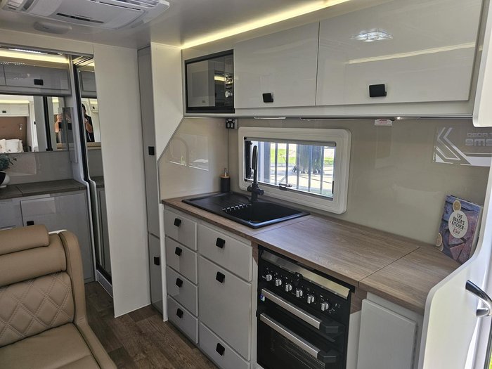 2025 JB Caravans Dirt Road Xtreme 19'6