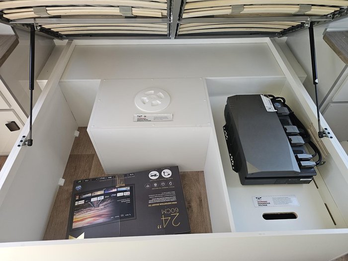 2025 JB Caravans Dirt Road Xtreme 19'6