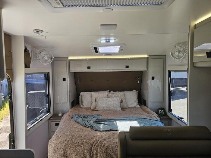 2025 JB Caravans Dirt Road Xtreme 19'6