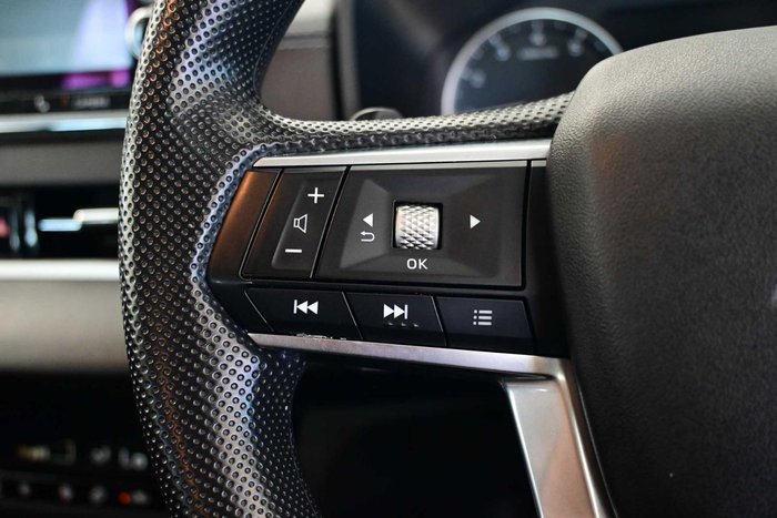 2024 Mitsubishi Outlander ES