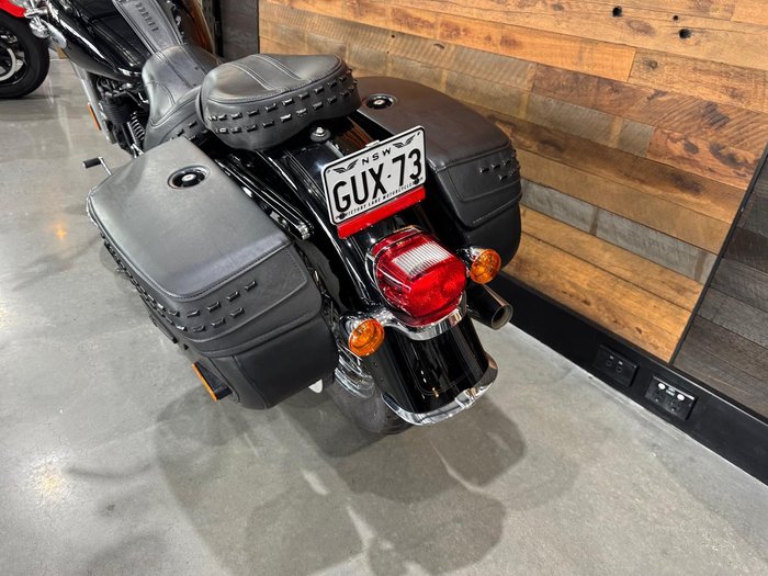 2022 Harley-Davidson Heritage Classic 114 (FLHCS) Softail Black