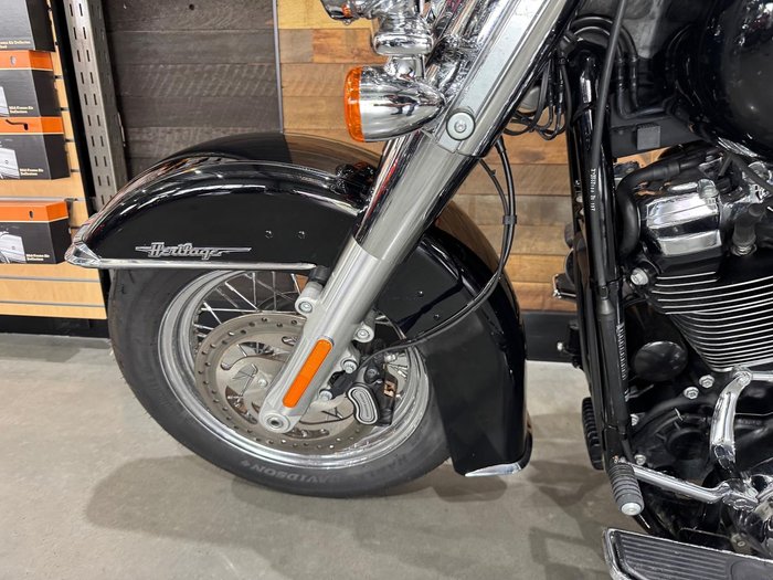 2022 Harley-Davidson Heritage Classic 114 (FLHCS) Softail Black
