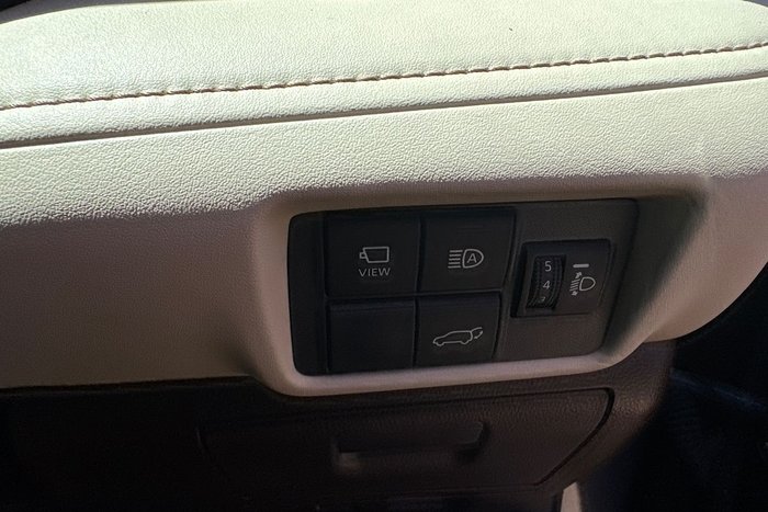 2021 Toyota Kluger Grande