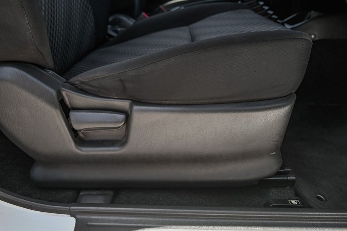 2015 Suzuki Jimny Sierra