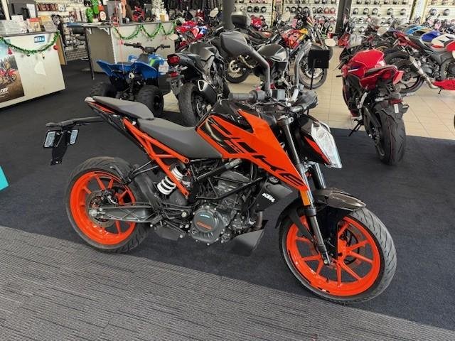 2023 KTM 200 Duke Duke Orange