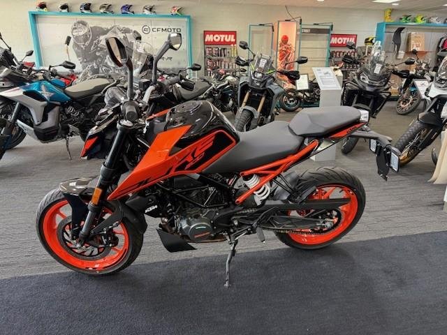 2023 KTM 200 Duke Duke Orange