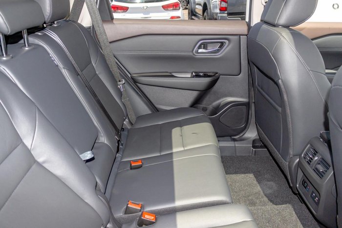 2025 Nissan X-TRAIL Ti