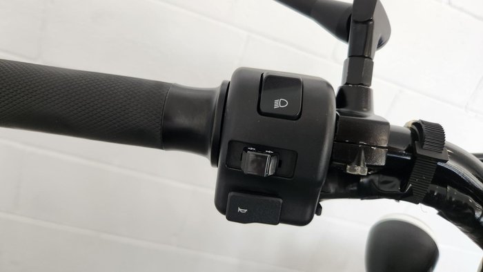 2014 Yamaha Bolt R-Spec (XVS950CUSP) Bolt Green