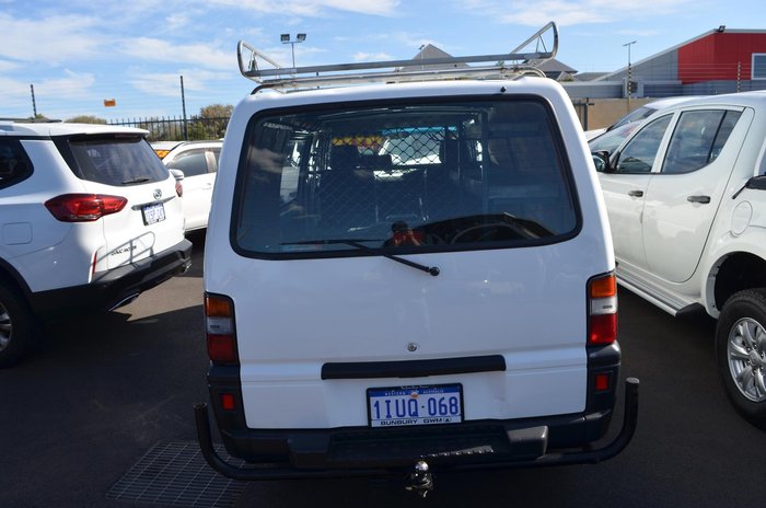 2008 Mitsubishi Express