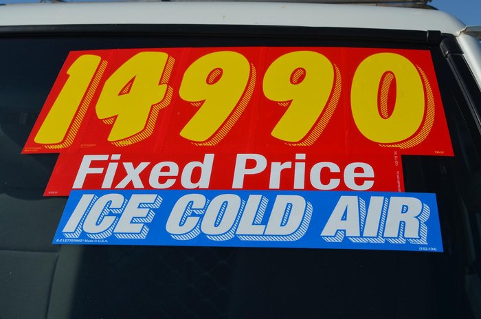 2008 Mitsubishi Express