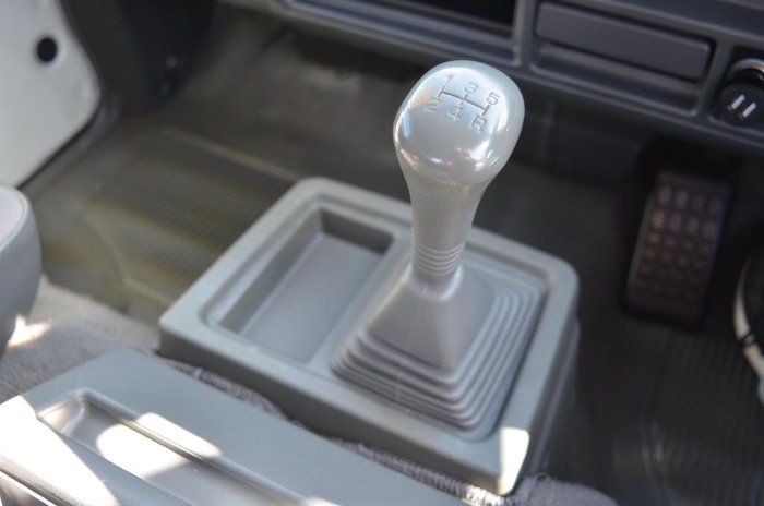 2008 Mitsubishi Express