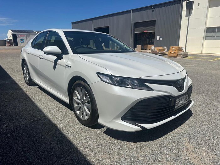 2020 Toyota Camry Ascent