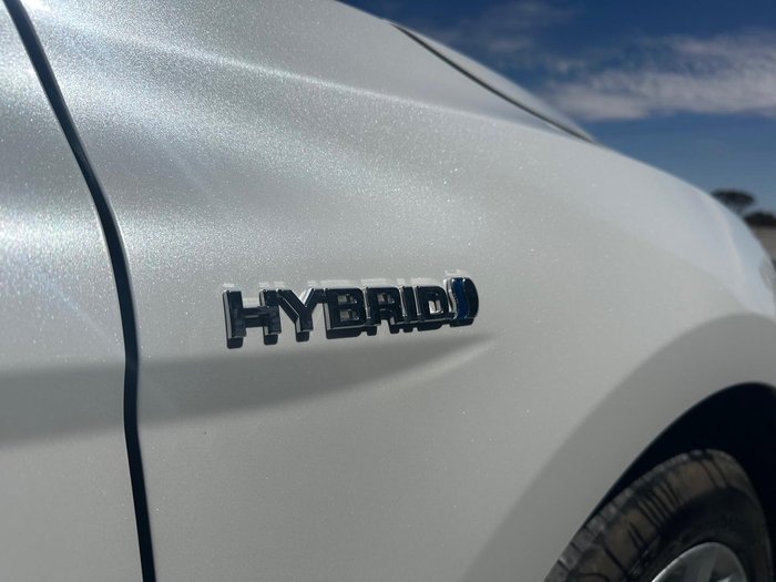 2020 Toyota Camry Ascent