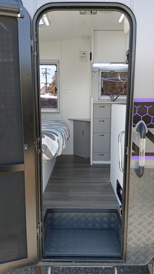 2024 Red Centre Gibb Offroad 18 Type A (was $118,990 now $104,990)