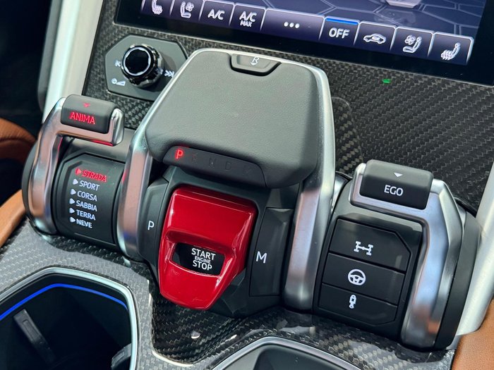 2021 Lamborghini Urus