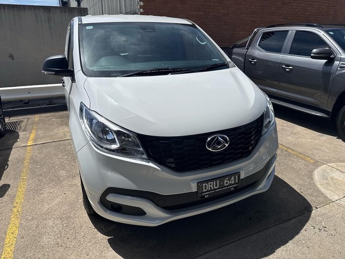 2025 LDV G10