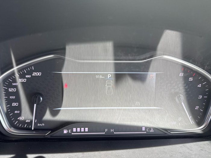 2025 LDV G10