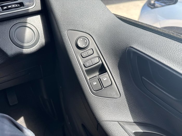 2025 LDV G10