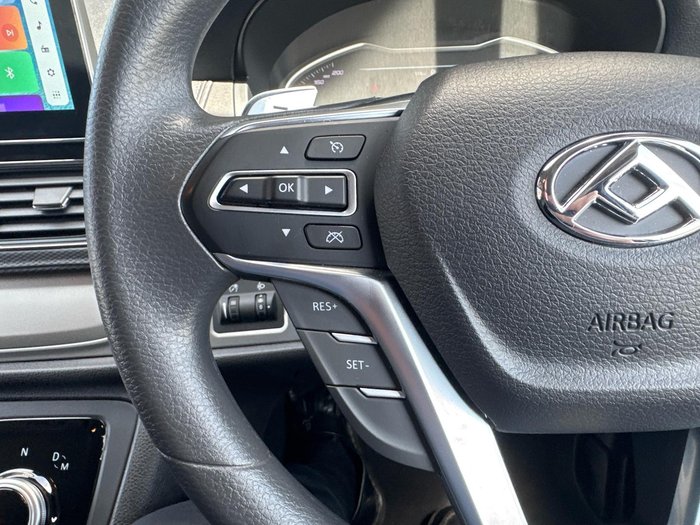 2025 LDV G10