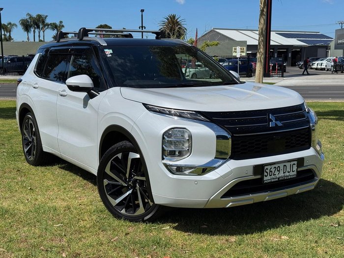 2024 Mitsubishi Outlander Exceed Tourer