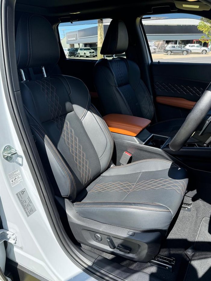 2024 Mitsubishi Outlander Exceed Tourer