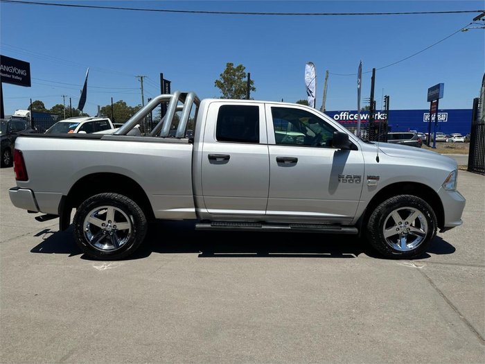 2018 RAM 1500 Express DS MY18 4X4 Dual Range Bright Silver