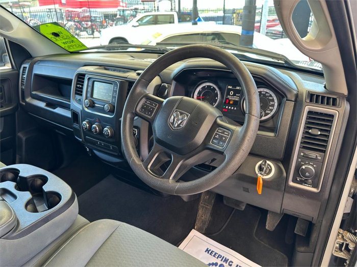 2018 RAM 1500 Express DS MY18 4X4 Dual Range Bright Silver