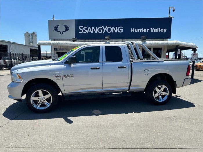 2018 RAM 1500 Express DS MY18 4X4 Dual Range Bright Silver