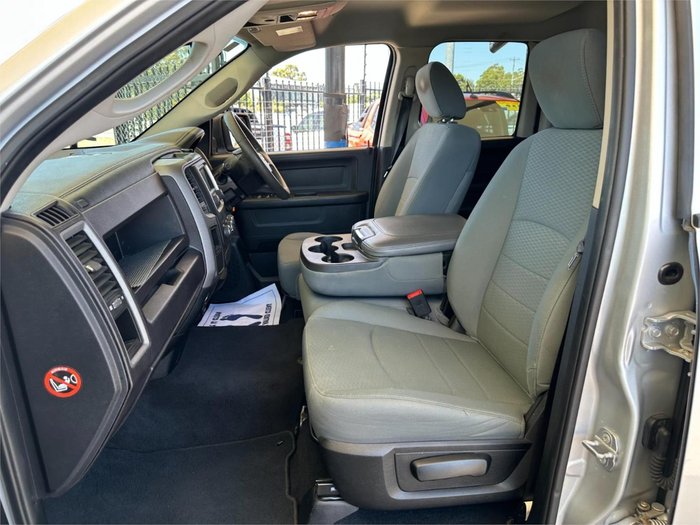 2018 RAM 1500 Express DS MY18 4X4 Dual Range Bright Silver