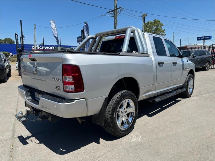 2018 RAM 1500 Express DS MY18 4X4 Dual Range Bright Silver