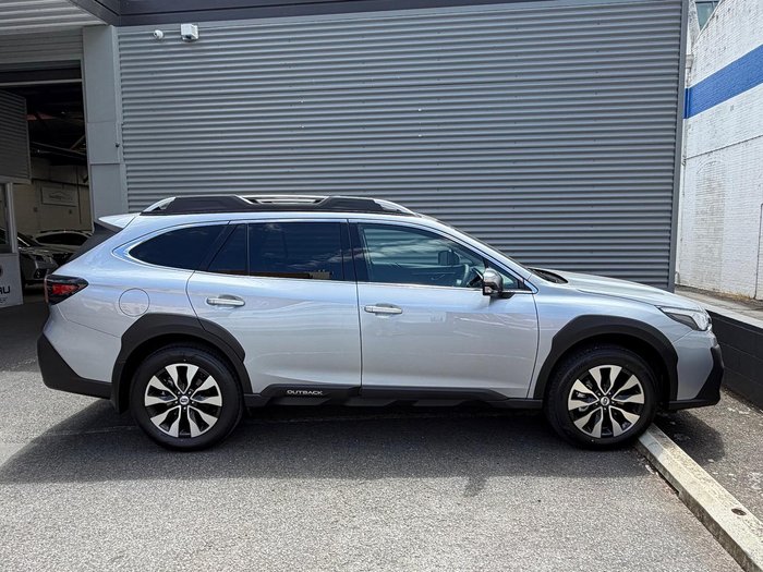 2025 Subaru Outback AWD Touring XT
