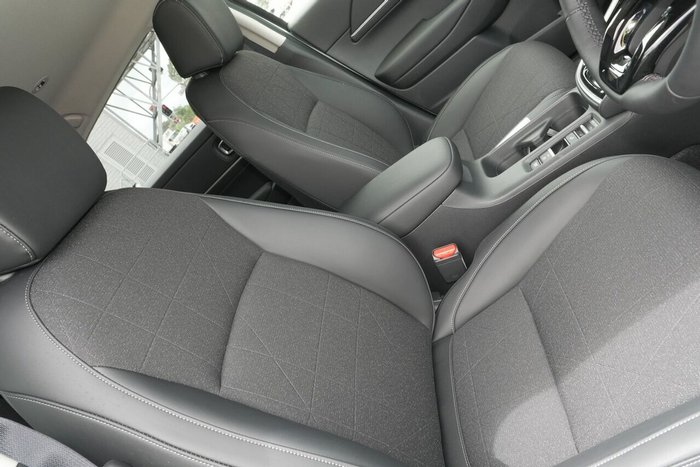 2022 Honda HR-V e:HEV L