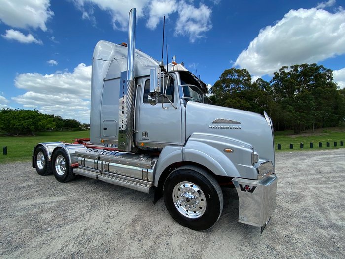 2016 Western Star 5800 Series
