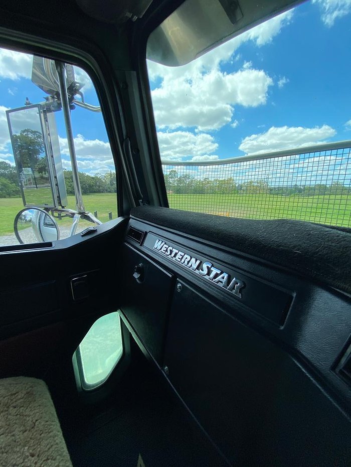 2016 Western Star 5800 Series