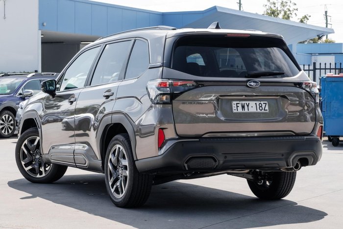 2025 Subaru Forester Touring