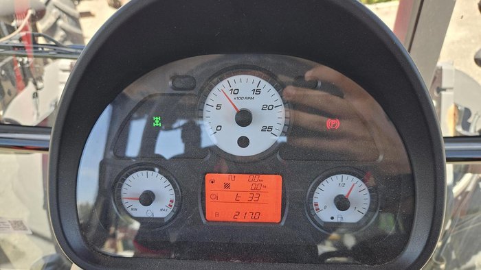 2022 Massey Ferguson 6712 Global Series Red