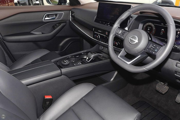 2025 Nissan X-TRAIL Ti