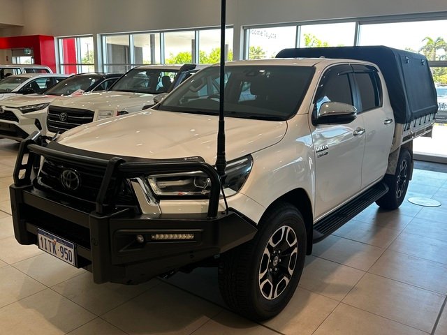 2021 Toyota Hilux 4x4 2.8L DSL D/C/C 6AT SR5