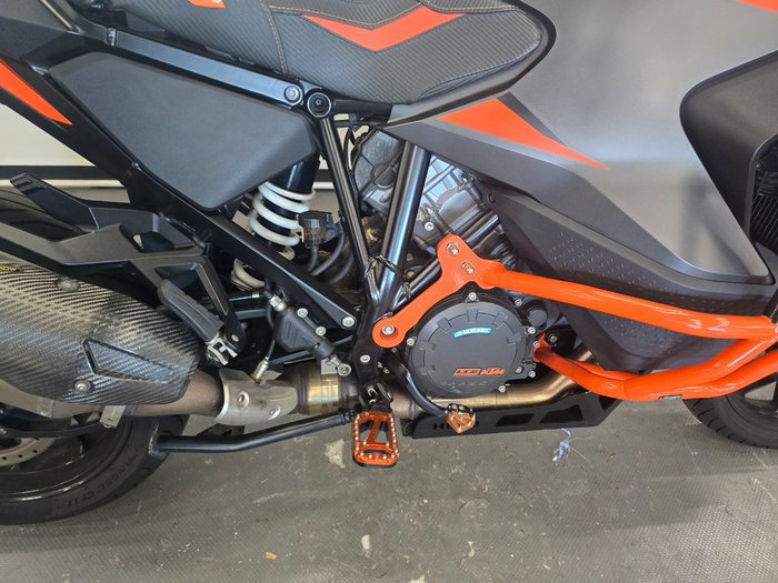 2021 Ktm SUPER ADVENTURE S ORANGE