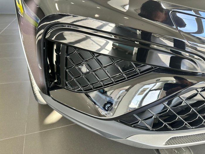 2025 Renault Arkana Techno JL1 MY25 Metallic Black