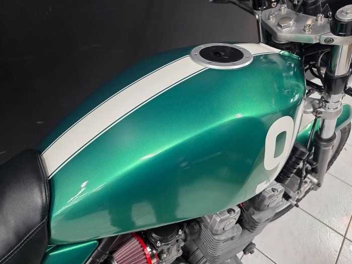 1991 Kawasaki ZR550 (ZEPHYR)