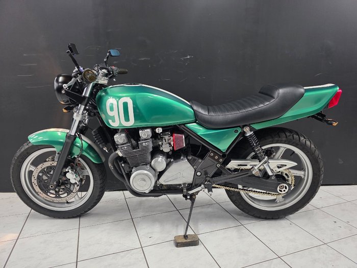 1991 Kawasaki ZR550 (ZEPHYR)