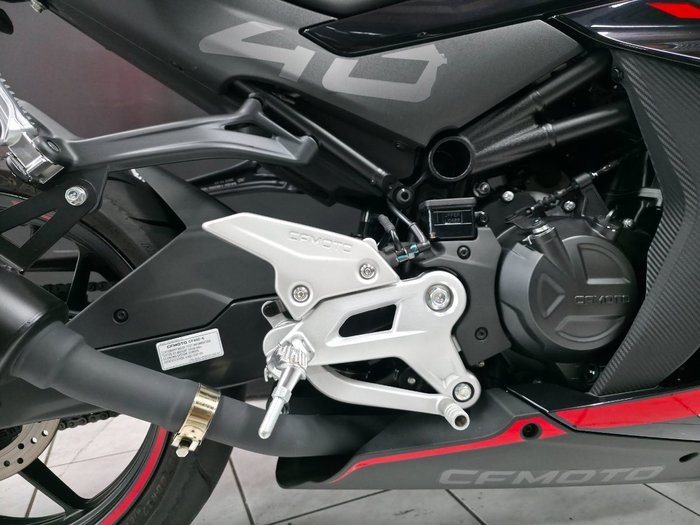 2024 CFMOTO 450 SR ABS Black