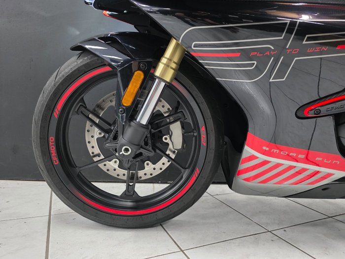 2024 CFMOTO 450 SR ABS Black