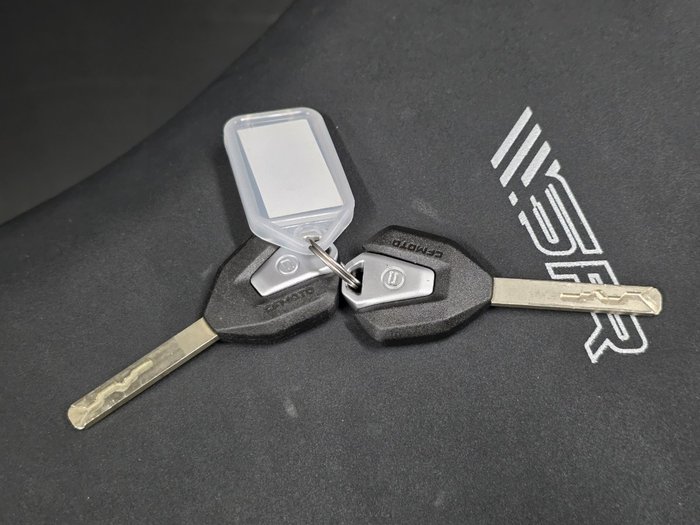 2024 CFMOTO 450 SR ABS Black